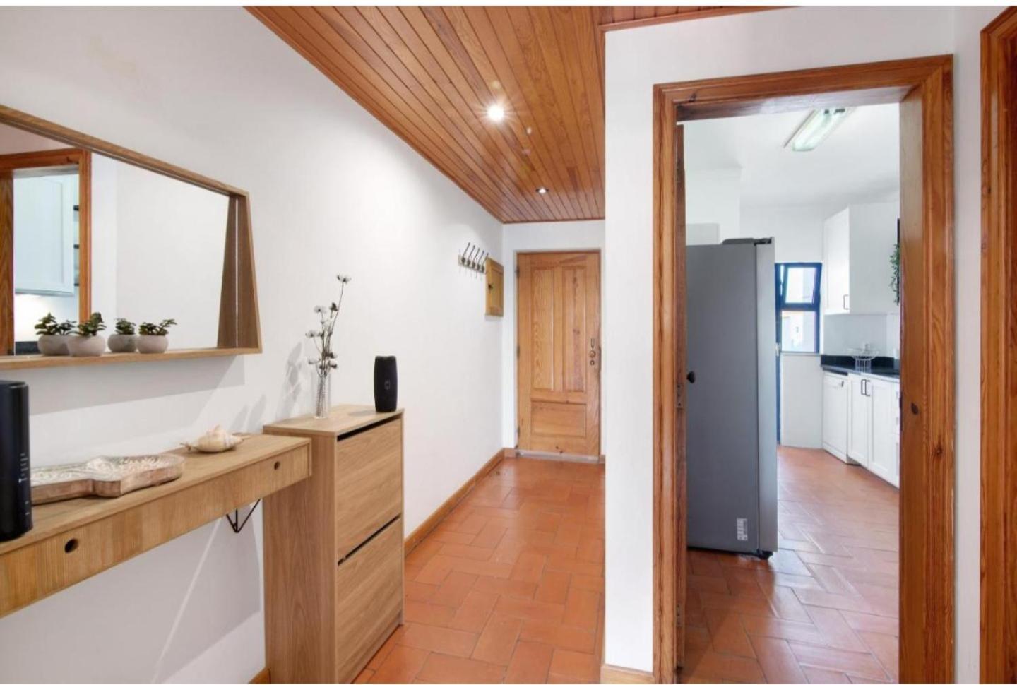 Alta Oura Apartment *